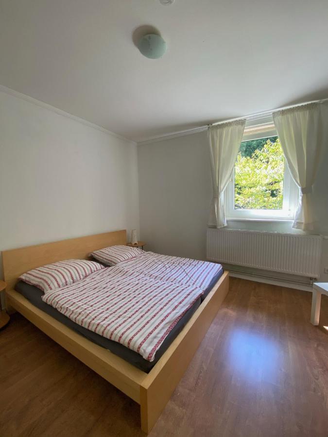 Bett Im Bahnhof Gueterschuppen Keine Ja Oder Aehnlich Appartement *